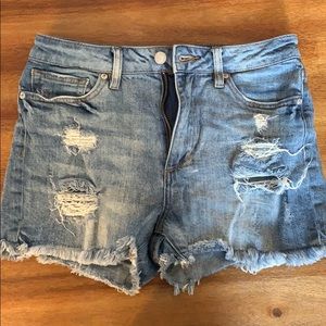 Joe’s Jeans Distressed Denim Shorts Size 27